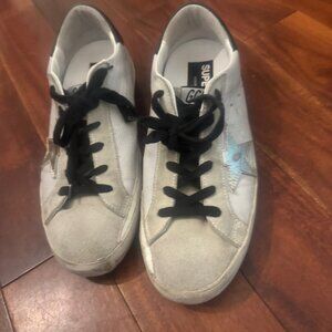 GOlden Goose